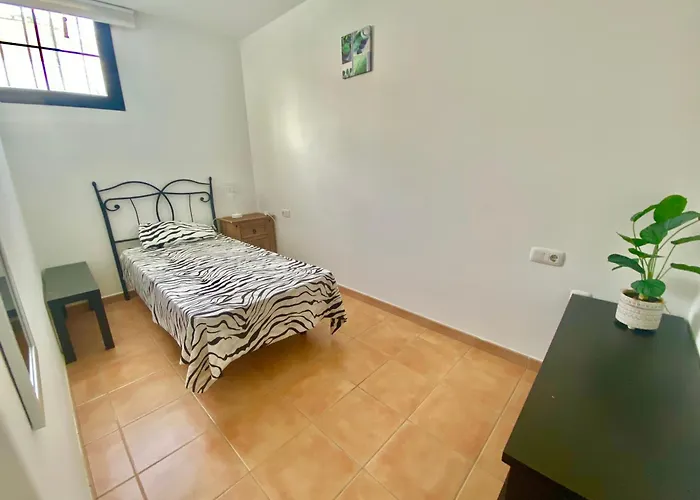 בית הארחה Atlantic Breeze House